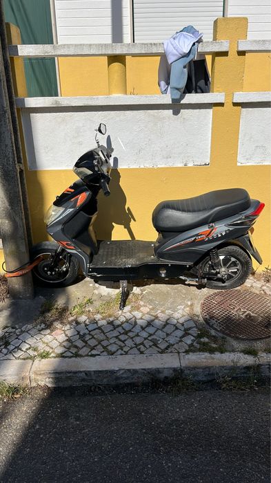 Moto eletrica vortex goose two L bateria boa!