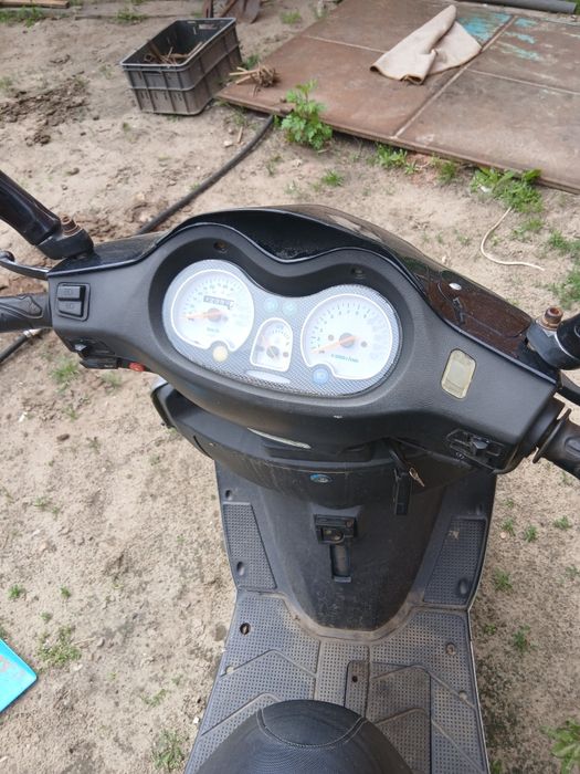 Продам скутер 150куб