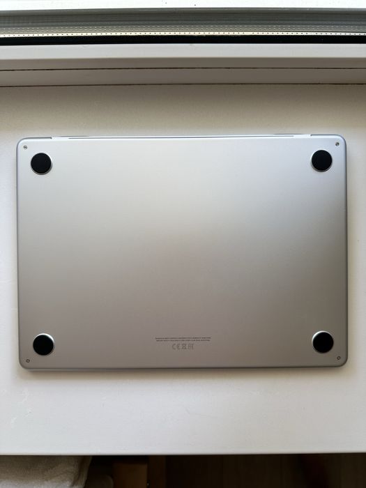 MacBook Air M4 13 ” (2025)