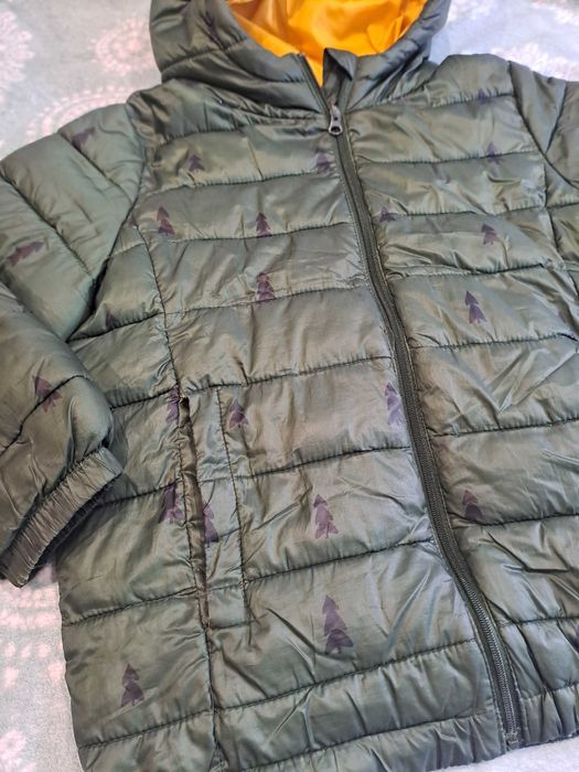 Kurtka wiosna jesien rozmiar 122/128