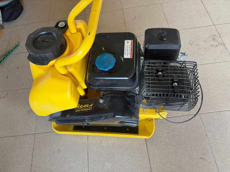 zagęszczarka JCB W400BL