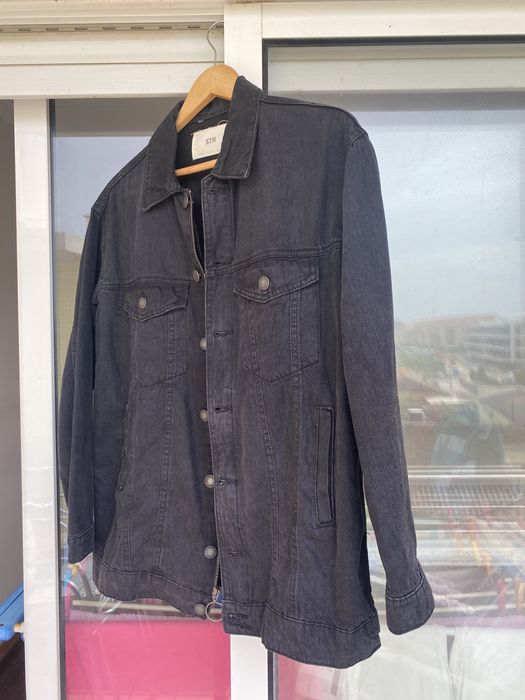 Blusão ganga preto Stradivarius S