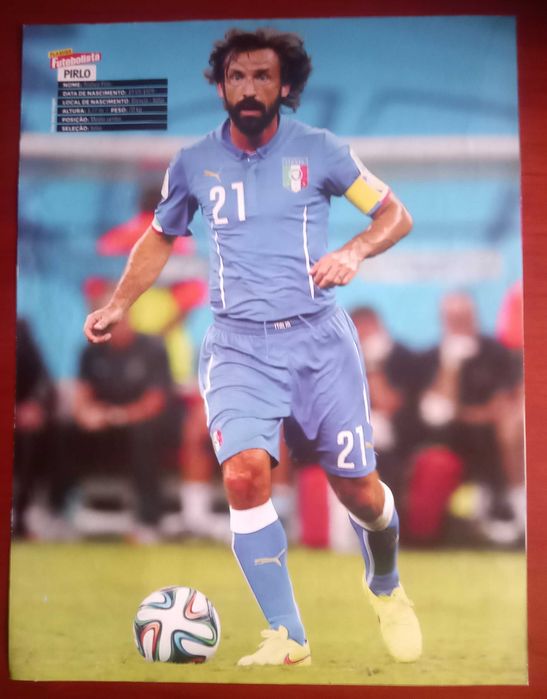 3 posters do jogador David Luíz