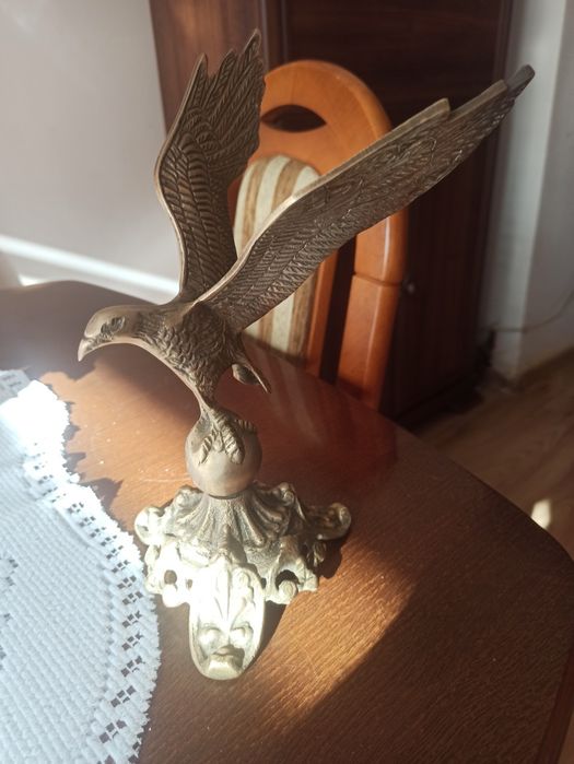 Figurka orła z mosiądzu