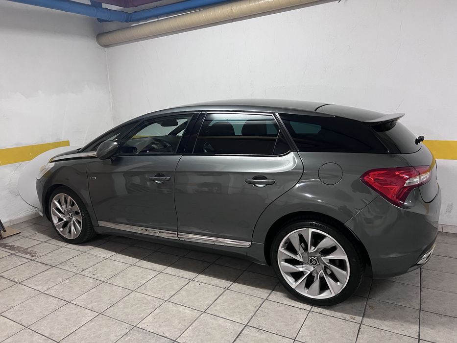 Citroen DS5 para peças