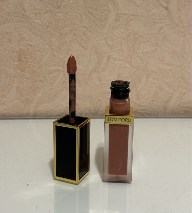Матова помада рідка - TOM FORD Liquid Matte