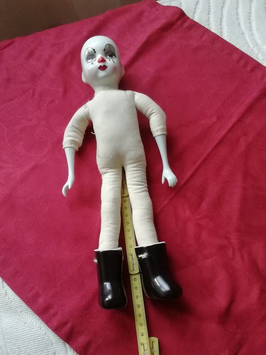 Palhaço sem roupa