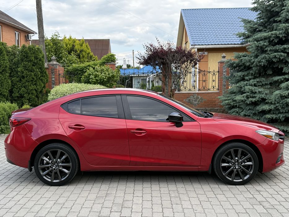 Mazda 3 2017 2.5 116- пробег.