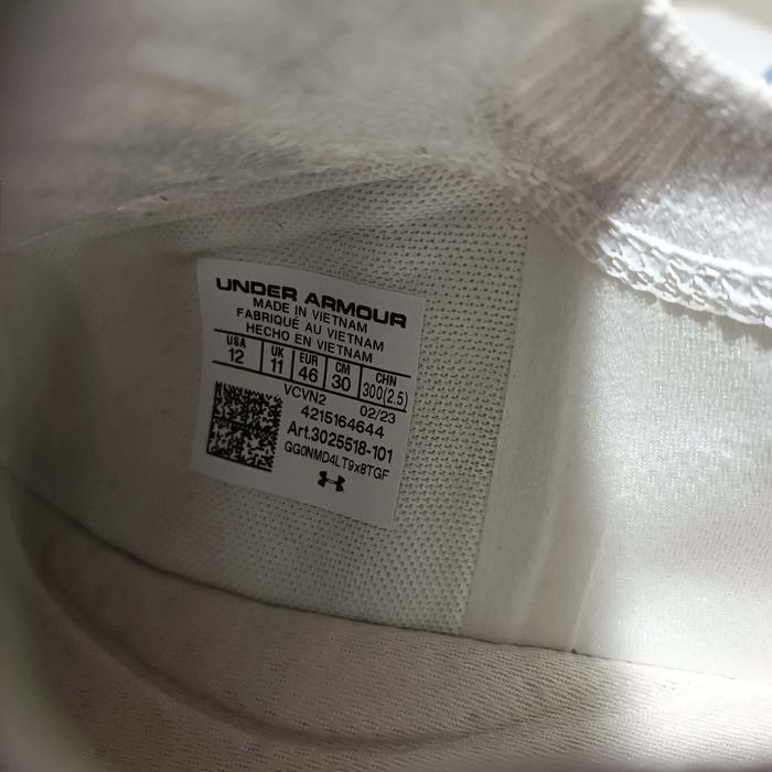Under Armour UA HOVR Phantom 3 Rflct r. 46 (30 cm) White