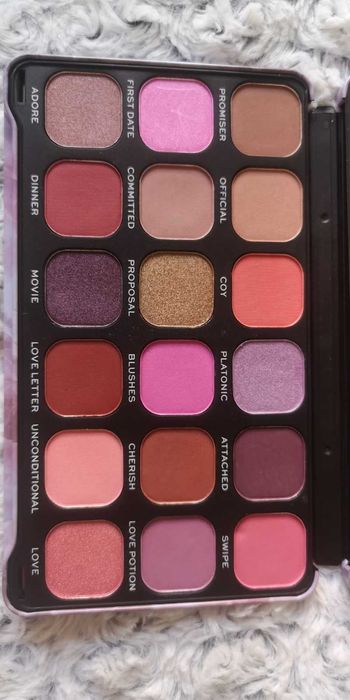 paletas revolution forever flawless