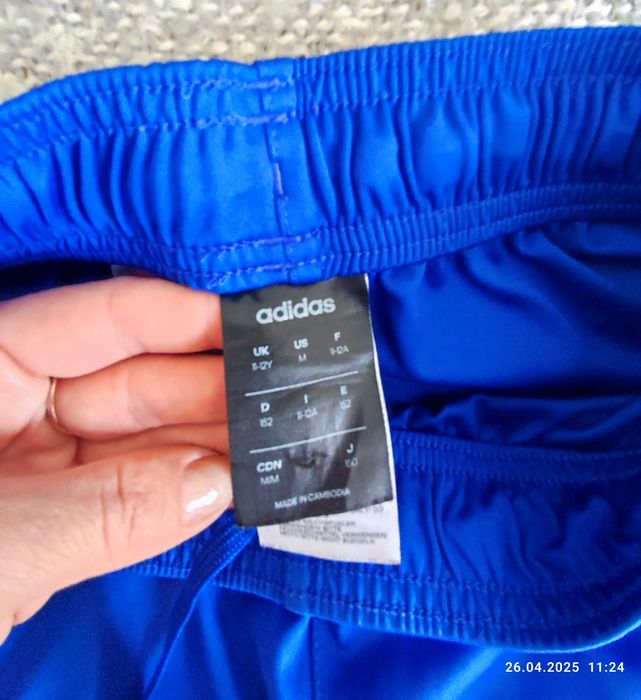 Шорти (шорты )Adidas