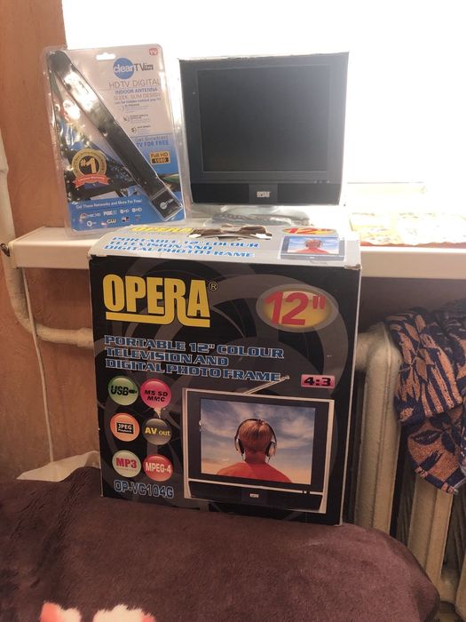 Автомобільний телевізор 12" Opera