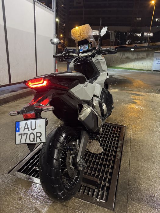 X Adv 2022 - como nova