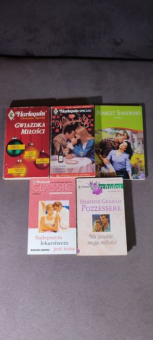 Harlequin, romanse, zestaw 5 książek