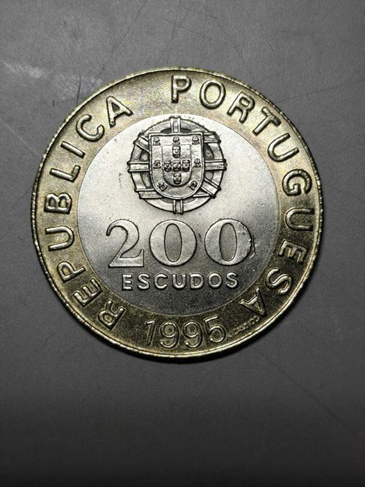 Moeda Comemorativa 200$00 — 50 Anos das Nações Unidas (1995)