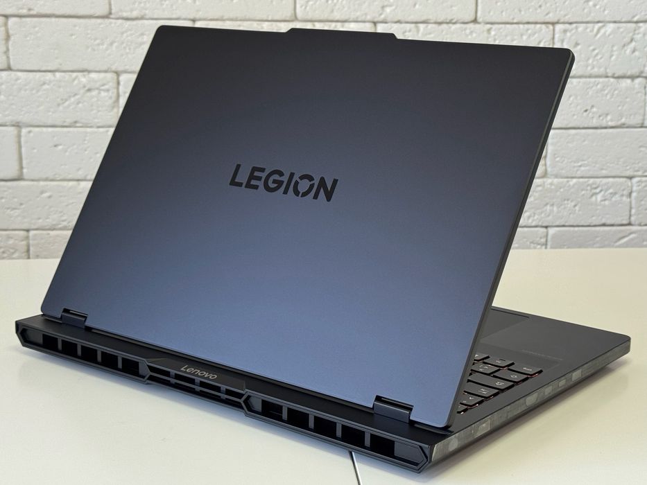 Lenovo Legion Pro 5/2K/240Hz/i7-13650HX/16 GB DDR5/1 TB SSD/RTX 5060
