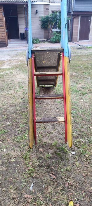 Детская дворовая горка