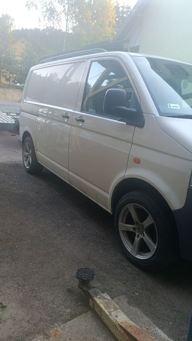 Sprzedam VW Transporter T5 1.9TDIKlima
