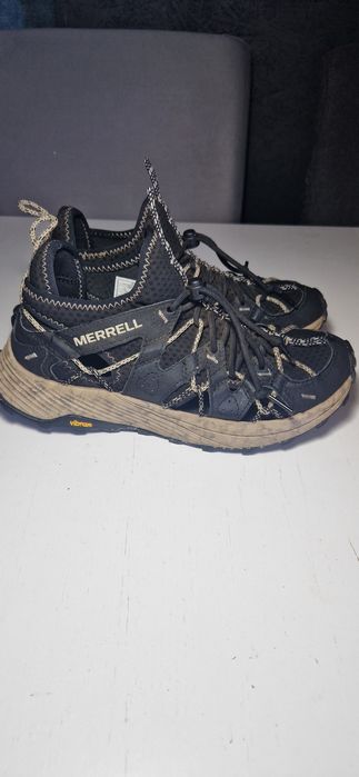 Merrell 41.         .