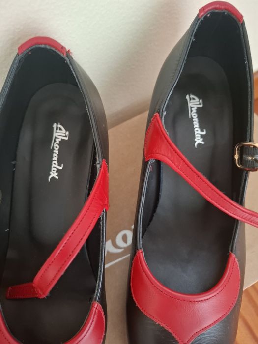Saia e sapatos Dança Flamenco