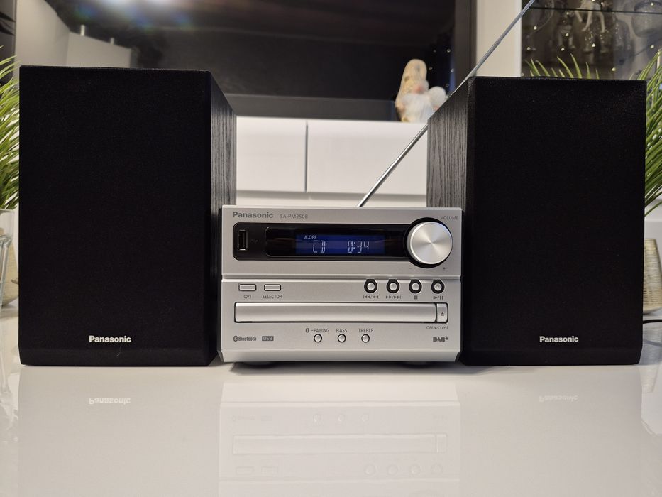 Panasonic SA-PM250B wieża z bluetooth DAB+ FM CD USB
