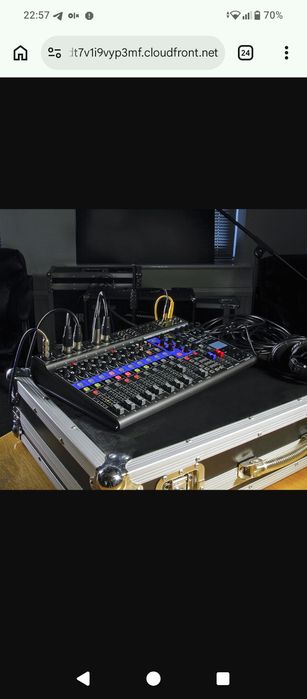 Mesa de Mistura/Gravação Zoom LiveTrak L-12 — Como Nova, com Case Original