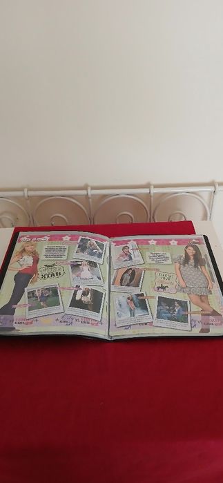 Dossier Hannah Montana, novo