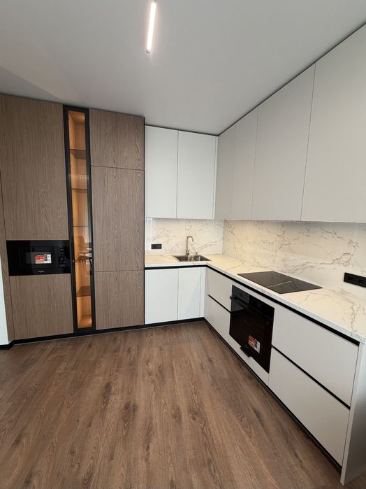 Продаж гарної квартири/ЖК Сrystal/переуступка/115000$