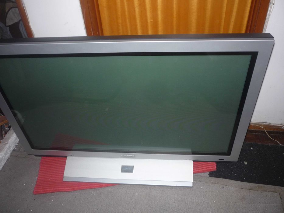 Plasma Samsung 107 cms (não liga): 5 euros