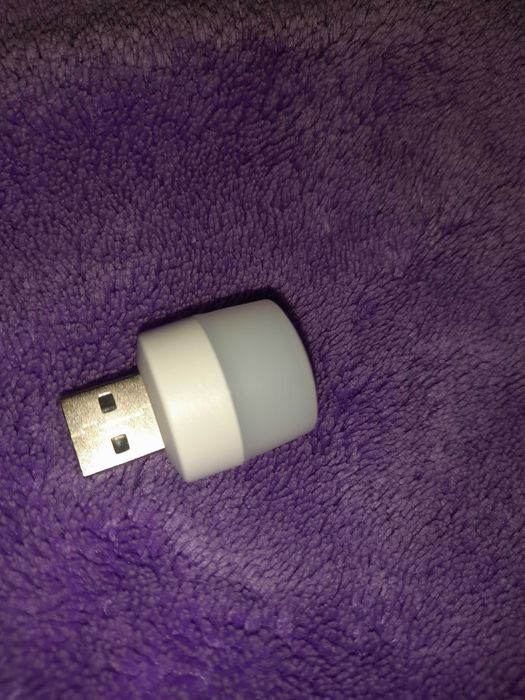 Міні-лампочка для павер-банка з usb входом