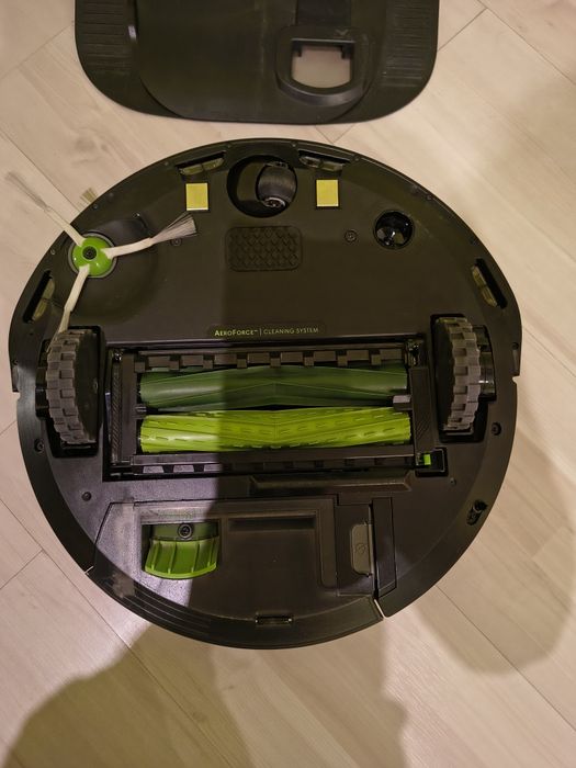 Robot sprzątający Roomba i3