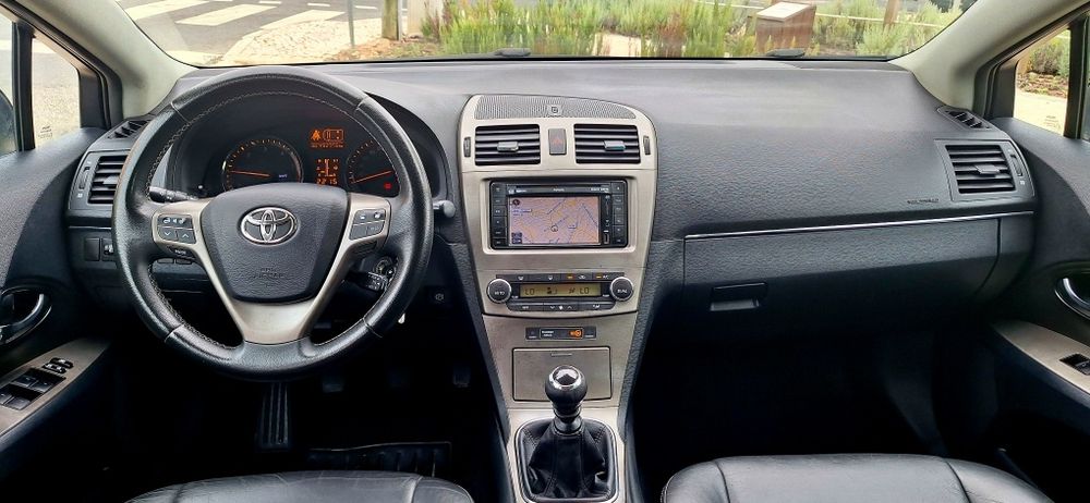 Toyota Avensis 2.0 D4D Nacional