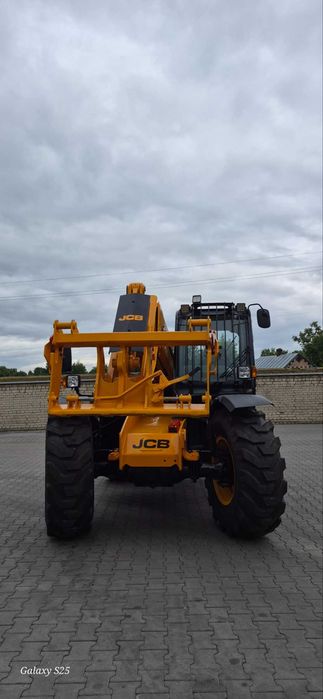 Навантажувач JCB 531-70
