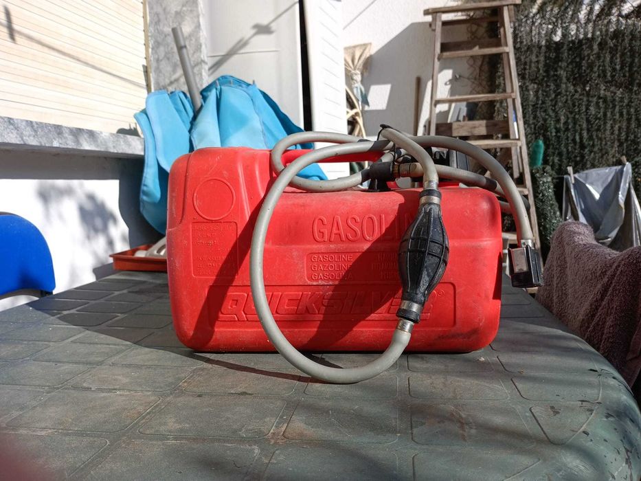 Deposito de gasolina 12 litros QuickSilver