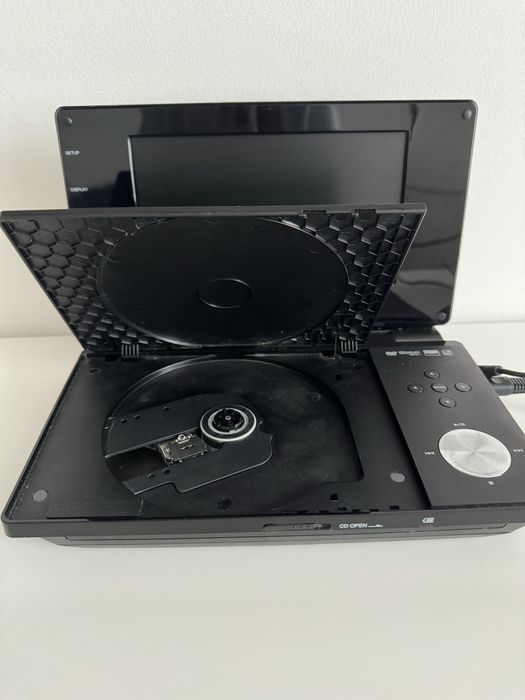 Portable DVD/CD player
