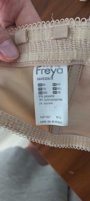 Stanik biustonosz Freya 28G 60I nude