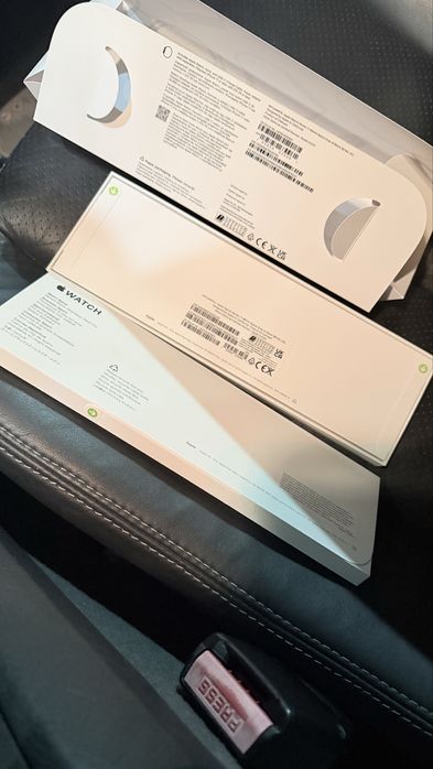 Apple Watch Series 11 46 mm (GPS + eSIM / Cellular)