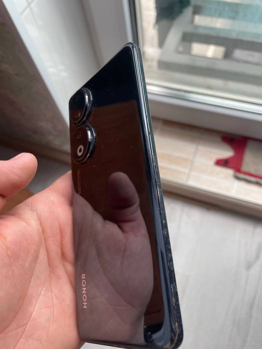 Продaм Honor 90  8/256
