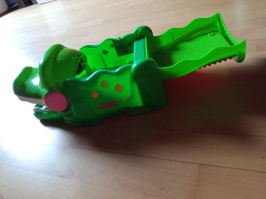 Krokodyl Fisher Price