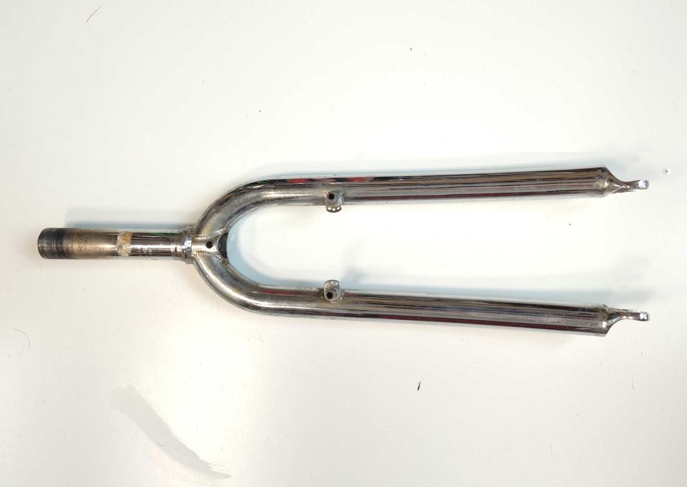 Sztywny widelec stalowy CR-MO 26" 1 1/8" 12,5 cm gwintowany retro MTB