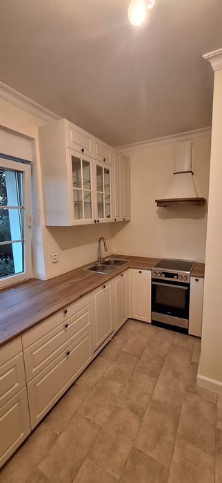 Montaż kuchni, skręcanie mebli, meble na wymiar