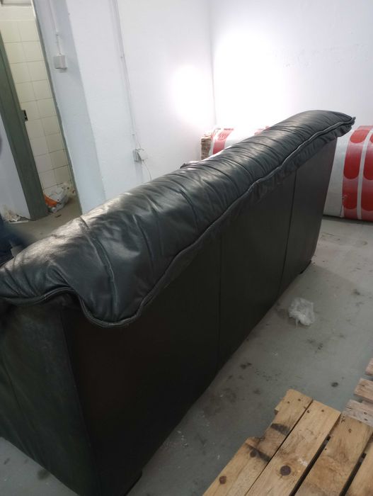 ATENÇÃO LEIA O ANÚNCIO Sofá 3 lugar muito novo