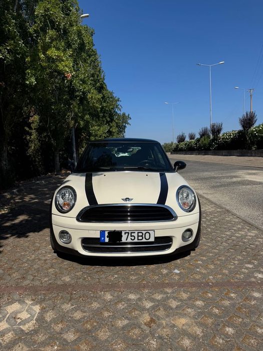 Mini Cooper 1.6 D516739309691873287