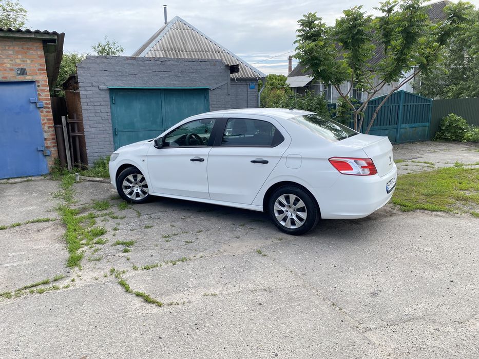 Продам Peugeot 301 2014