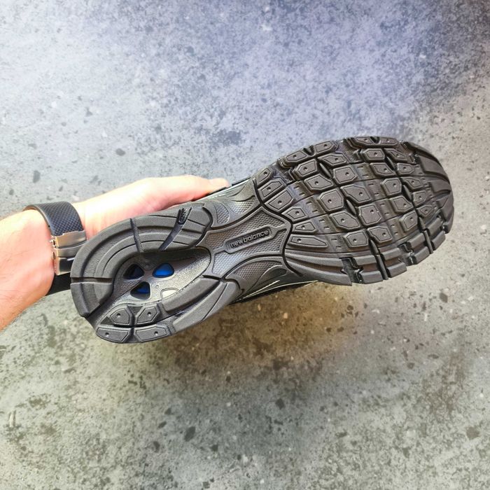 Кросівки чоловічі New Balance 740v2 чорні бежеві розмір 41-45