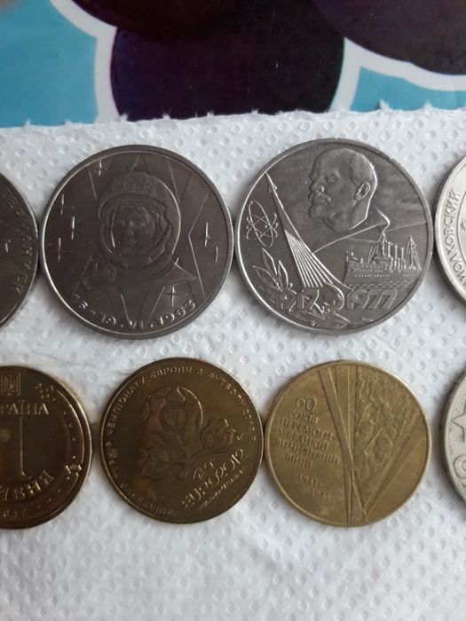 Продам монеты СССР и гривны