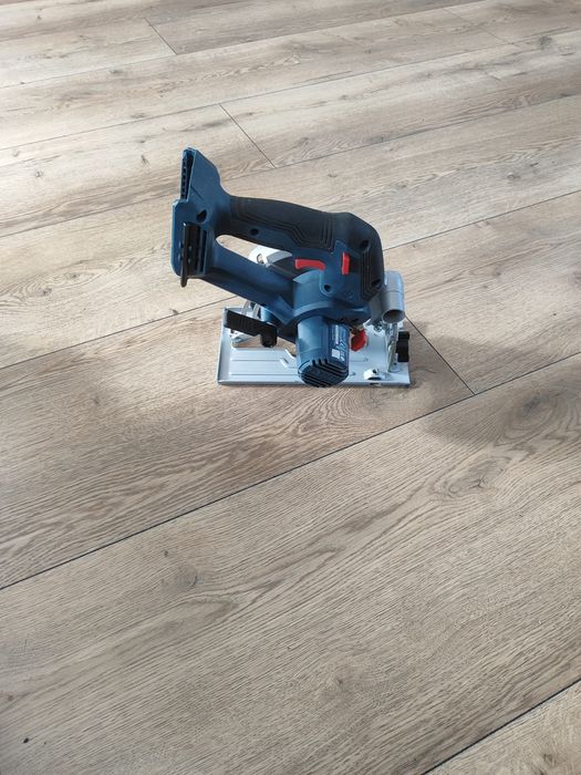 Akumulatorowa pilarka Bosch Professional 140mm, GKS 18V-51, rok 2025
