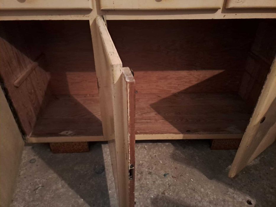 Kredens kuchenny lata 20