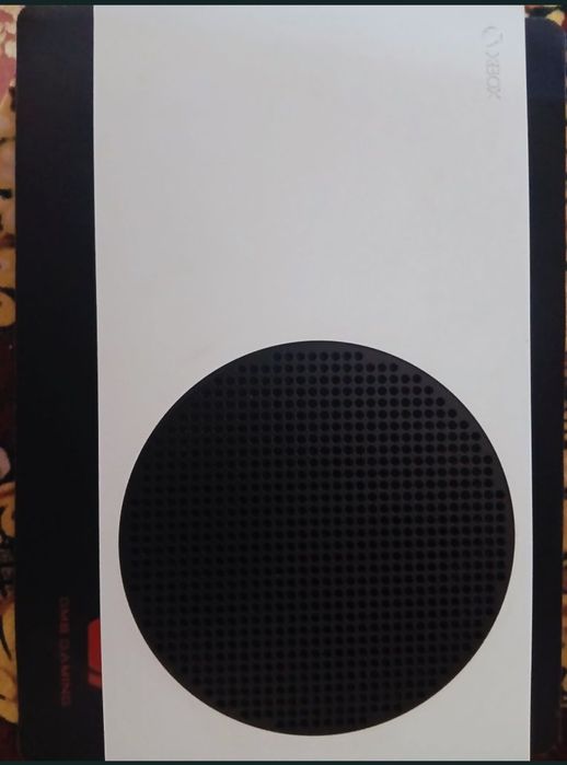 XBOX series s 512 + 2  геймпада