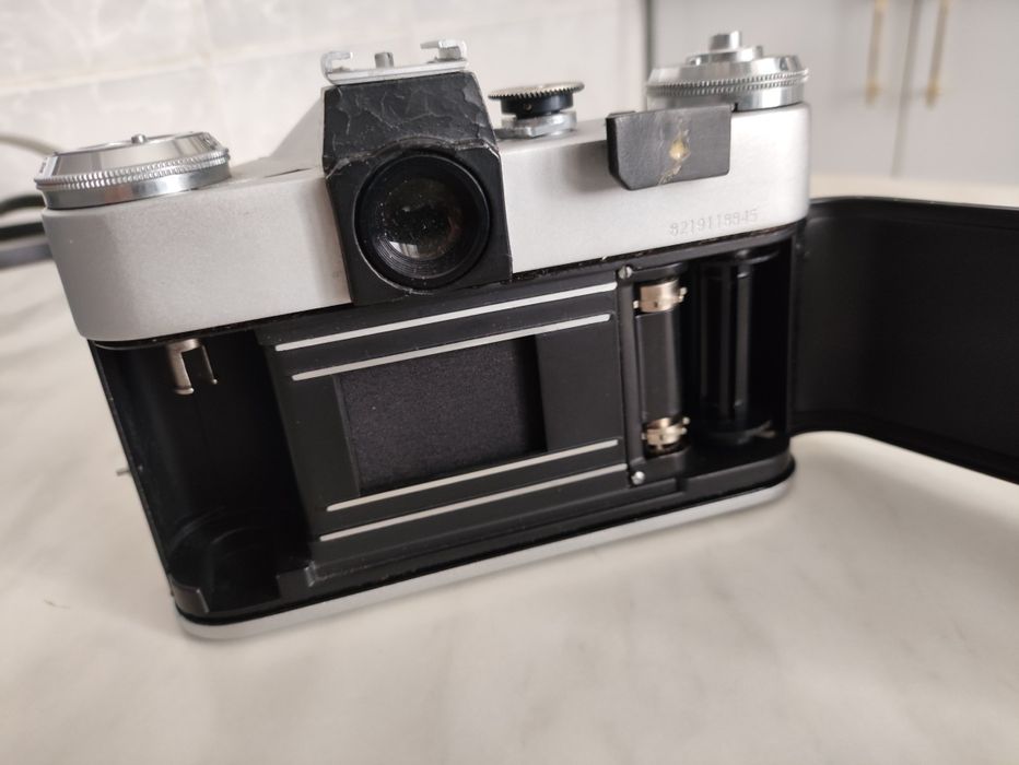 Фотокамера Зеніт-Е